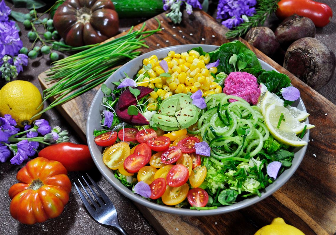 rainbow-salad-colorful-food_1766430286